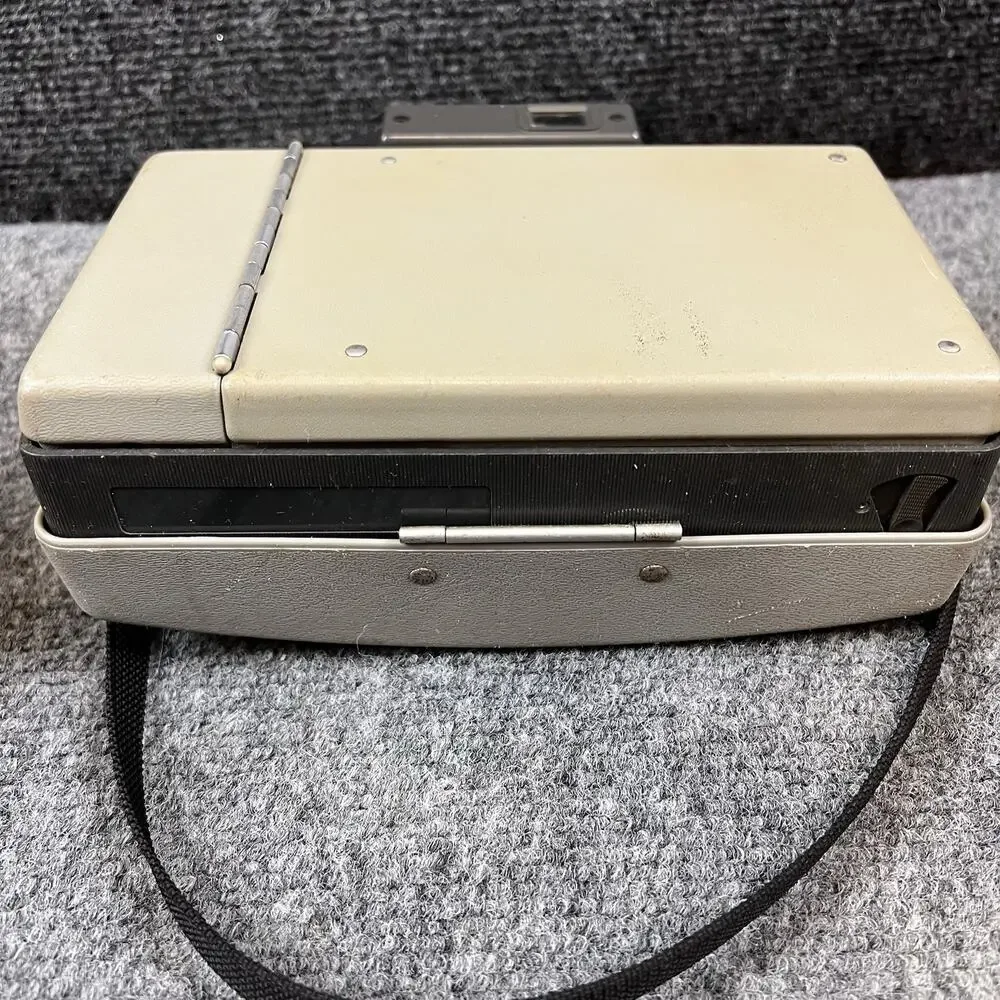 Vintage Polaroid Automatic 210 Instant Film Land Camera (Untested / For Parts)